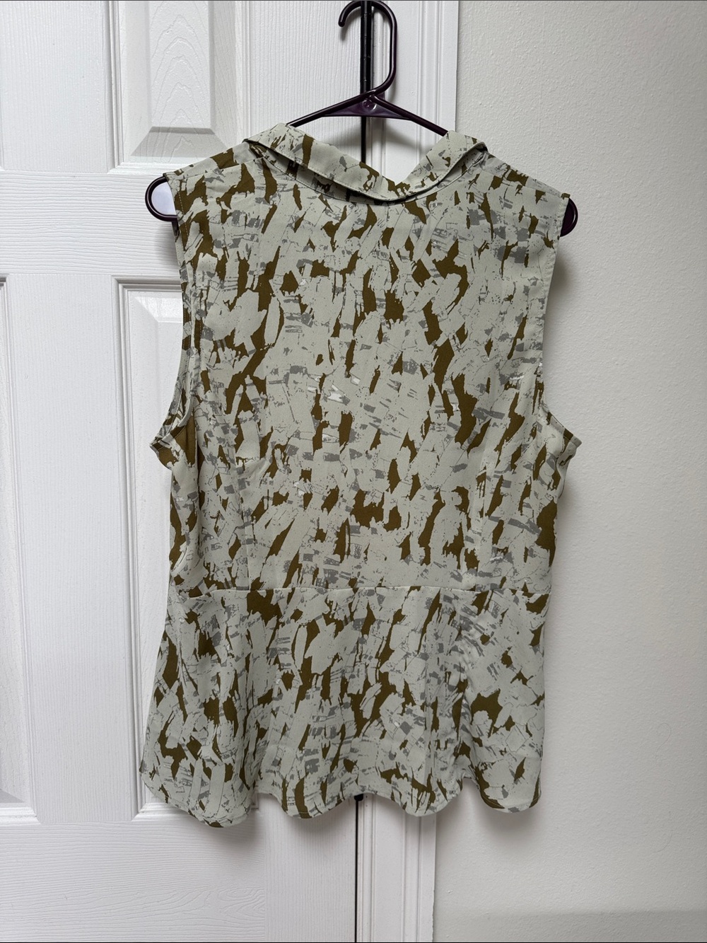 Cabi Large Top - Picture 2 of 2